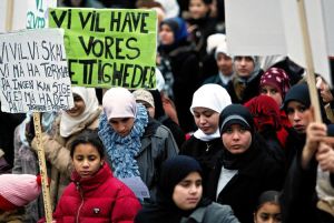 Mit tørklæde betyder ikke, at jeg er undertrykt, mit tørklæde betyder, at jeg anerkender Guds eksistens
