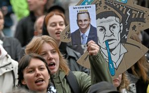 In Kiew entscheiden die Falschen