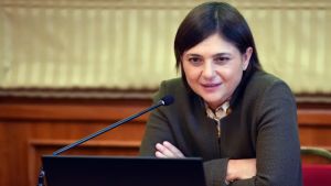 Disservizi delle Poste a Udine, Serracchiani: «Intervenga il Governo»