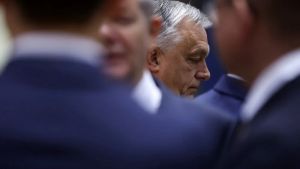 Uhapšen jedan od Orbanovih najbližih saradnika, bivši guverner Centralne banke, oglasio se Peter Mađar