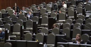 Más allá del espectáculo la urgencia de recuperar la dignidad legislativa