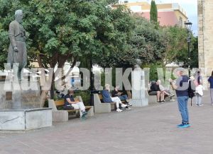 Ξενόγλωσσες πινακίδες