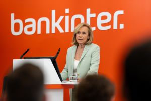 Bankinter se hunde en el IBEX 35: las dos decepciones que castigan sus resultados
