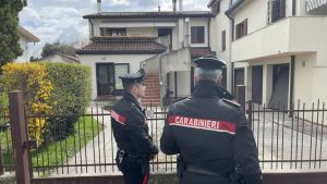 Omicidio di Preganziol, la difesa di Barbara Mazzariol: «Mauro Pereni morì per un errore medico, non per la coltellata»