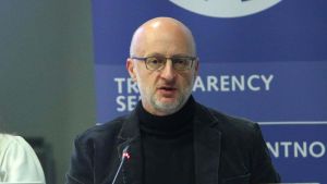 Transparentnost Srbija: Procenjena vrednost troškova oglašavanja SNS u kampanji 7,7 miliona evra