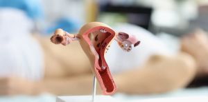 Endometriosis: cuando controlar las hormonas no basta para frenar el dolor