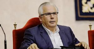 Garzón y los tres nietos