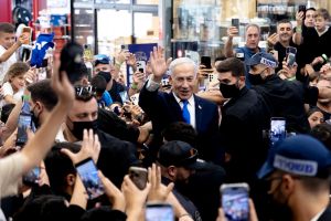 Netanyahu Calls on Israel to Overthrow Iranian Regime