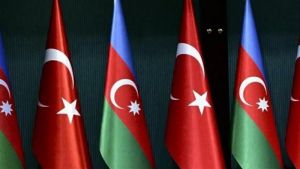 Bir kuşatmanın ayak sesleri