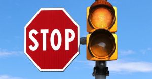 10 Relationship Yellow Flags That May Not Be Deal-Breakers