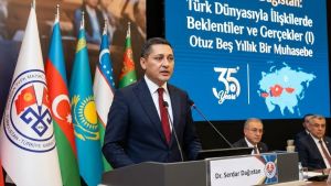 Türk Dünyasıyla İlişkilerde Beklentiler ve Gerçekler (I) Otuz Beş Yıllık Bir Muhasebe