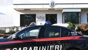 Uccide la madre e dà fuoco alla casa in Slovenia: arrestato in Friuli
