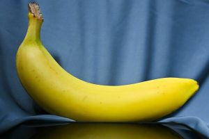 Hyperironisch auf der Banane ausrutschen