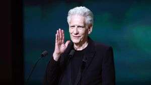 David Cronenberg e il cinema del futuro: “L’IA non è la fine del mondo. Il mio prossimo film? Lo vedrete quando troverò i finanziamenti”