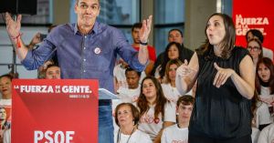 El candidato socialista