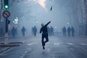 La era de la ira: no esperen un final feliz a las revueltas en Francia