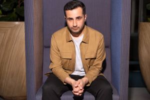 »De har bare opdaget, at de kan bruge os,« siger Adnan Al-Adhami om højrefløjen. Han tager grueligt fejl