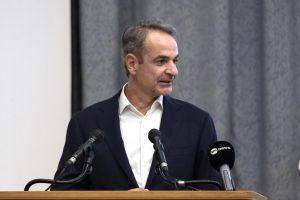 Νέα τεχνάσματα κατά του ΠΑΣΟΚ από το «σύστημα Μητσοτάκη»