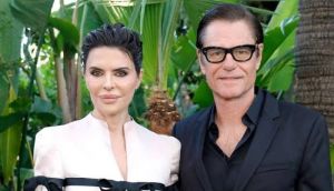 Lisa Rinna makes surprise confession on stage comeback with husband Harry Hamlin after 19 years