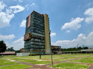 Pensar la universidad del futuro/Hugo Casanova Cardiel