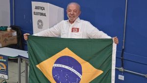 Lo que implica para Chile el triunfo de Lula en las elecciones de Brasil