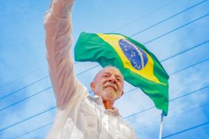 A margem da história onde a esperança ainda vive