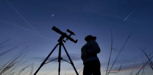 Get into stargazing this autumn ‑ a beginner’s guide