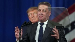 Audi-Chef bei Trump-Wahlkampfveranstaltung: Clever – aber nur in der Döllner-Welt