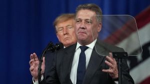 Die Bühne mit Trump war falsch – das Investment für Audi richtig