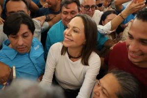 El imprescindible retorno de la decencia