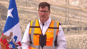 Quién es el ejecutivo tras la inversión por US$3.000 millones de la minera Capstone Copper que inauguró Kast Por Ignacia Munita 26 Oct. 2026, 6:59 pm 4 min Compartir