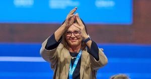 Ilse Aigner mit Applaus gewählt: Die CSU stellt Merz vor vollendete ...