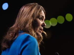 Rob Breakenridge: Premier would be wise to not ignore rebuke of her party's intentions Many voters were most displeased that this whole process had been thrust upon us, and voting ‘no’ on Smith’s questions became one way of expressing that