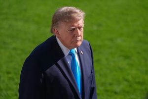 Weighing dependence on Washington: Trump between Zelensky and Netanyahu