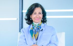 Las provisiones, el margen de intereses y Brasil deprimen a Santander