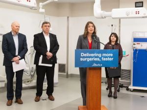 Opinion: Alberta's health-care reform on the fly less than reassuring “We’re building the plane as we fly it.”