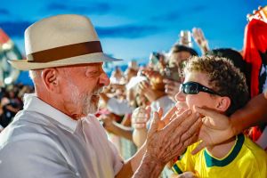 Lula tem o mundo para defender o Brasil