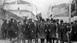 Cumhuriyet bir mana meselesidir