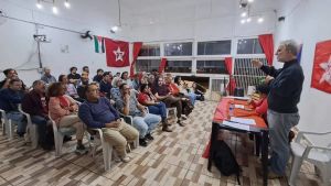 Valter Pomar defende organização popular permanente e critica pressão por ajuste fiscal