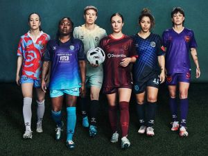 Thu Parmar: It's time to bring a women's pro soccer team to Edmonton More than a century ago, a group of women from Edmonton became one of the greatest teams in the history of sport.
