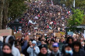 „Gen Z regelt“: Die Angst vor Krawallen darf nicht alles überdecken