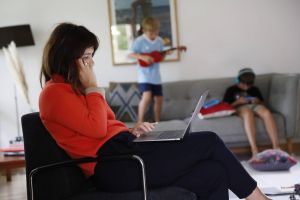 AI is changing motherhood for the worse