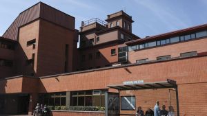 El Hospital gijonés de Jove activa su protocolo al confirmar varios casos de sarna entre los trabajadores