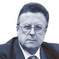 Ramón Punsetcatedrático Emérito de Derecho Constitucional