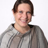 Rebekah Moles