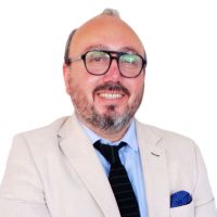 Luis Santibáñez
