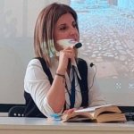 Της Ελπινίκης Καλαγκιά