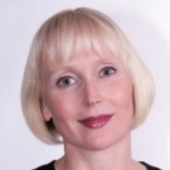 Louise D'arcens