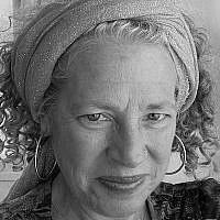 Genine Gita Barel