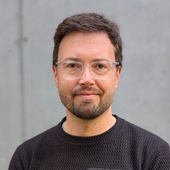 Timothy H. Raupach